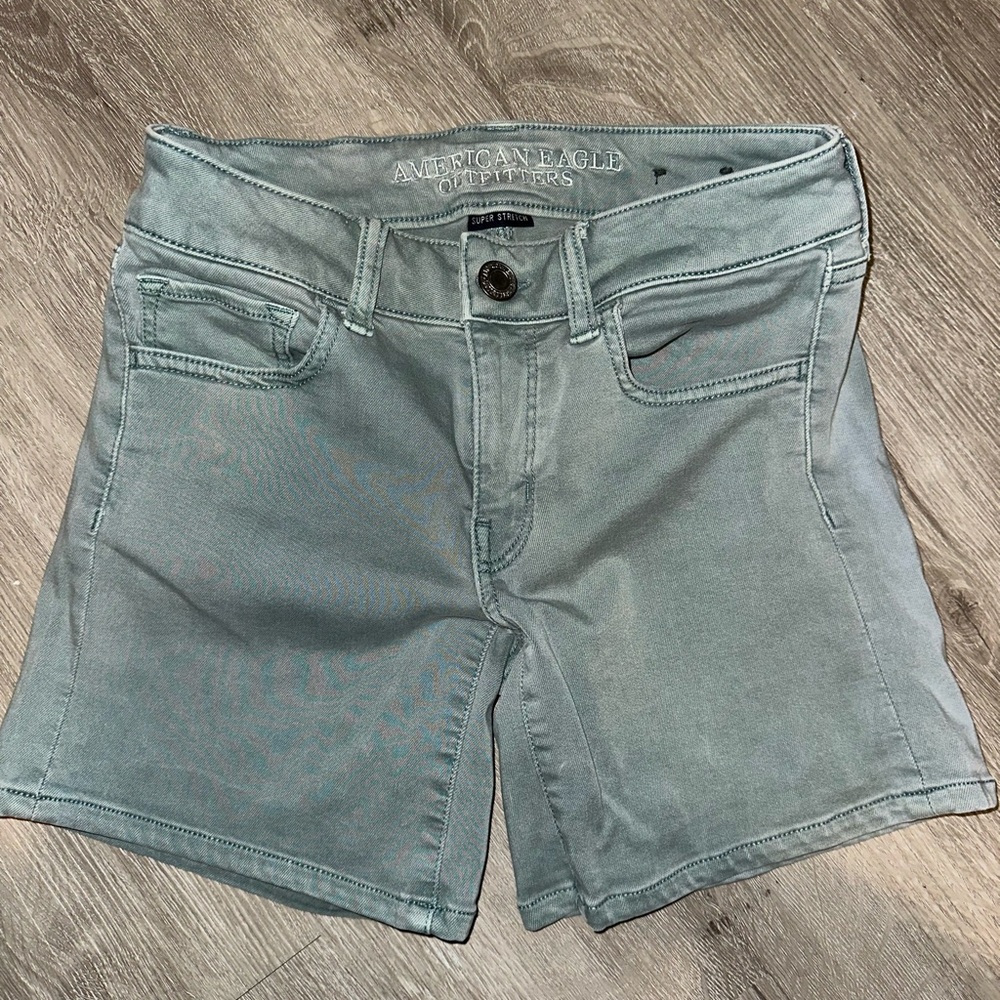 American Eagle Outfitters Women's Sage Jean Shorts